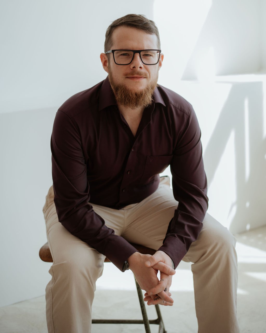 Julian, UB Engel
